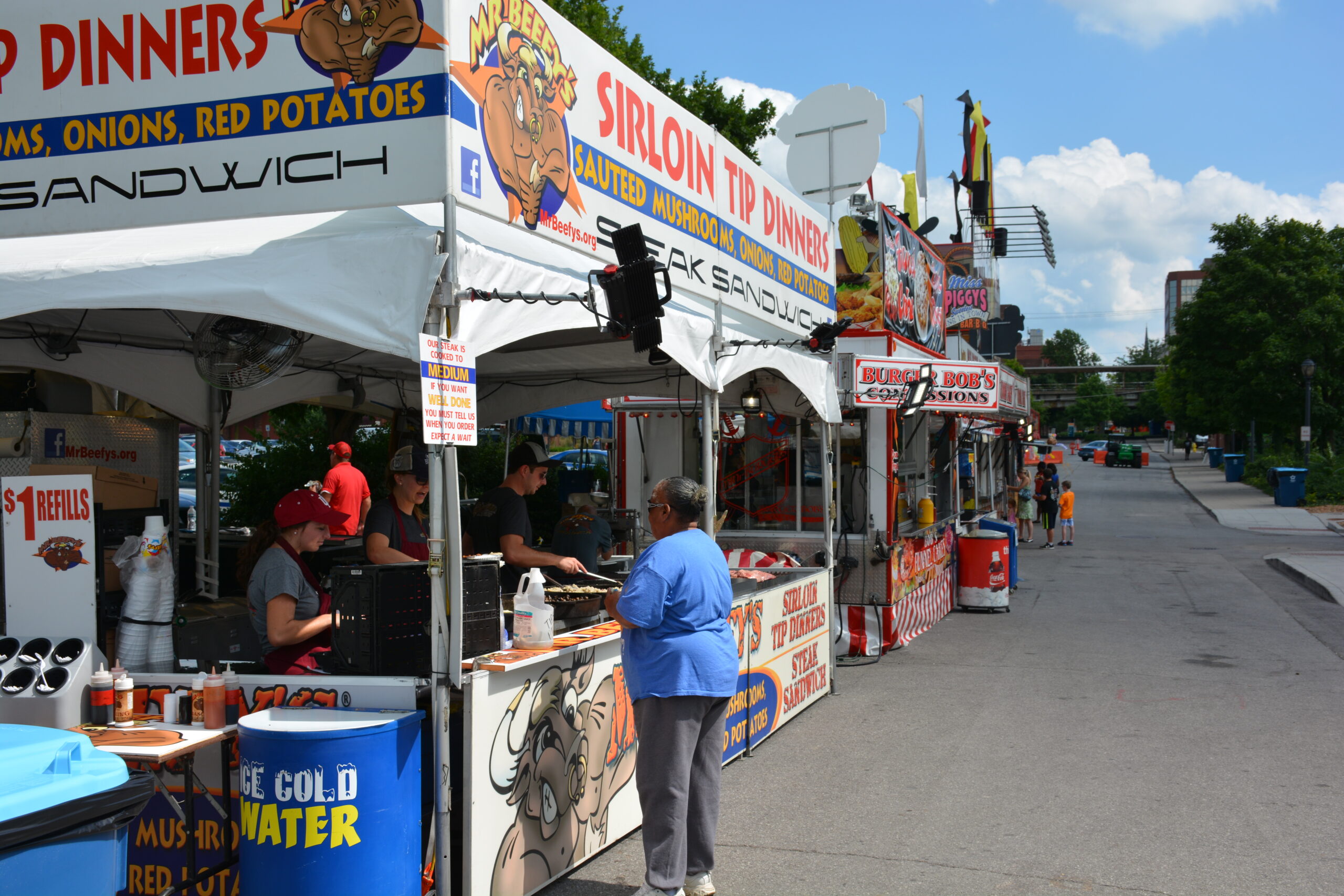 junkie food stand